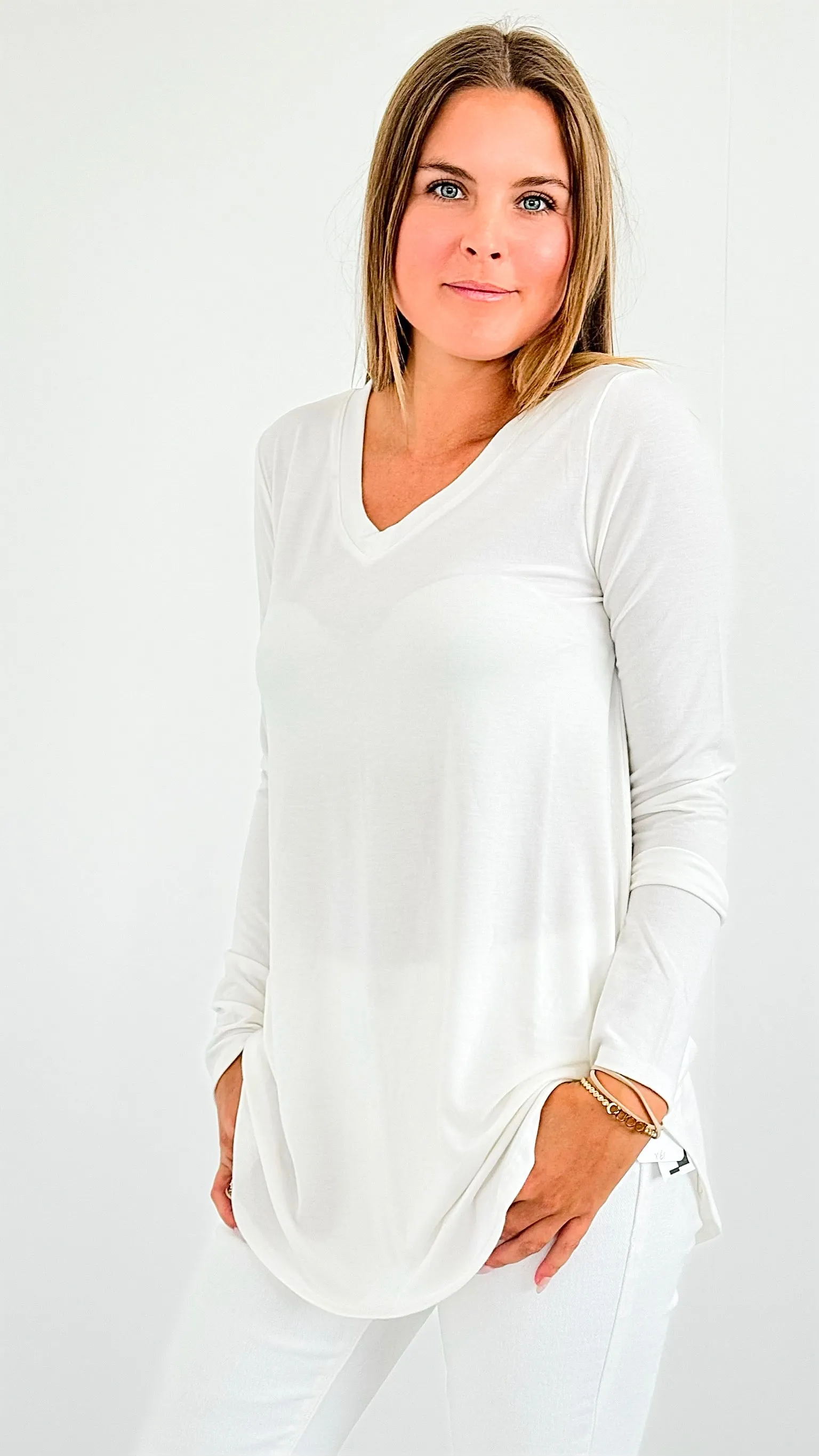 Effortless Elegance V-Neck Top - Off White