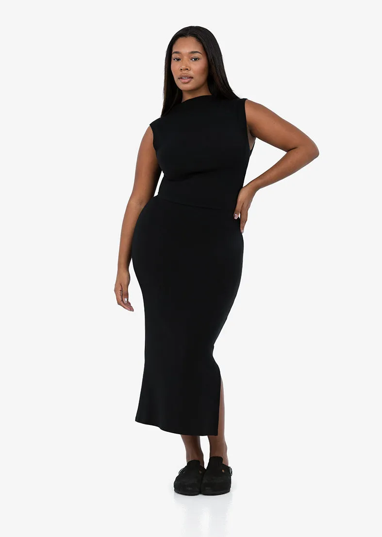 Effortless Ruched Top Black