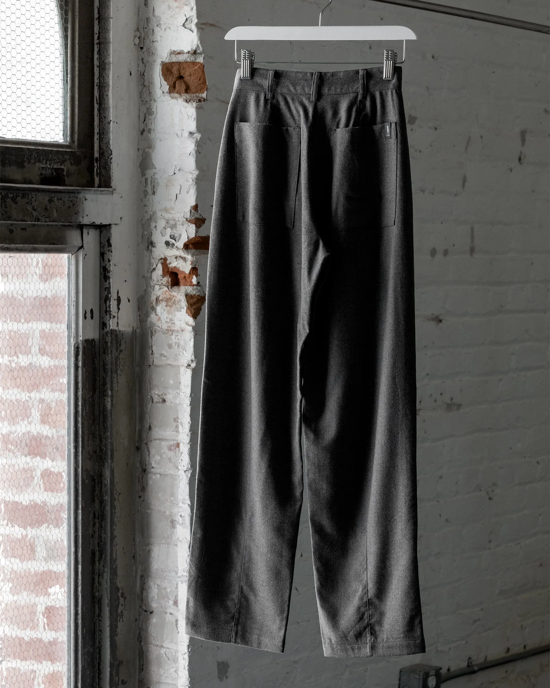 The Womens Light Wool Pant
