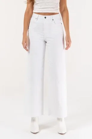 White Cropped Fitted Pants