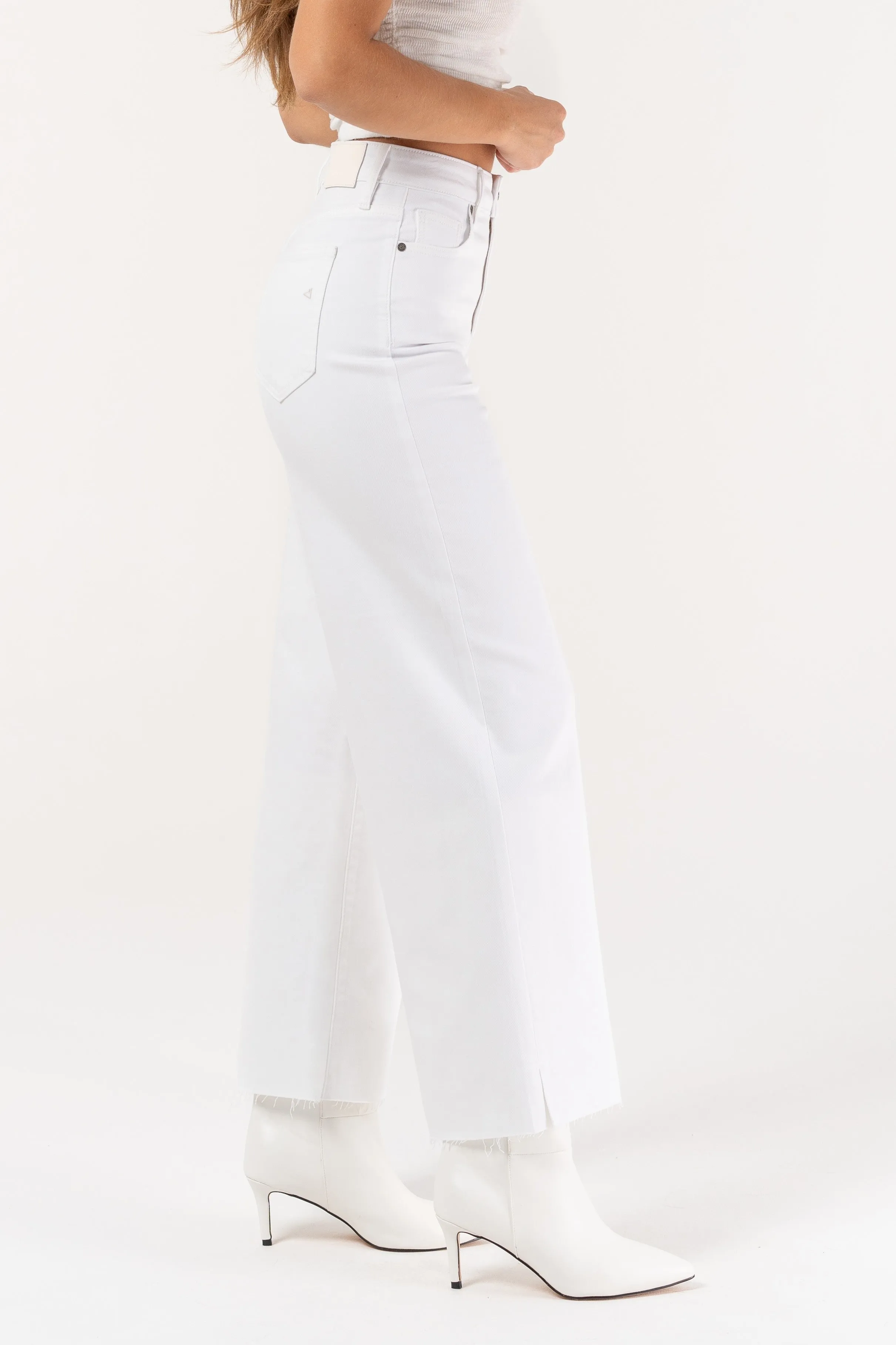 White Cropped Fitted Pants