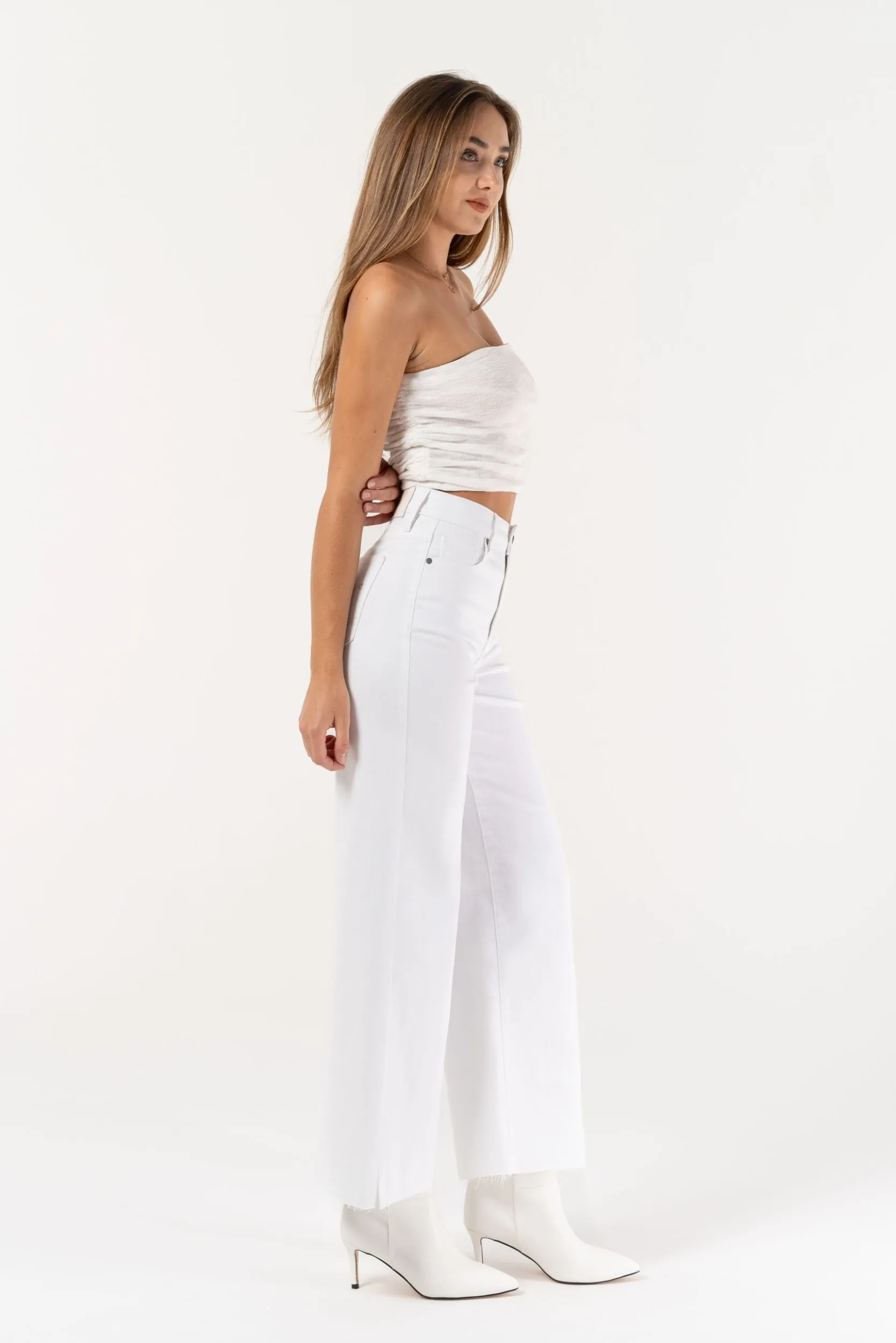 White Cropped Fitted Pants