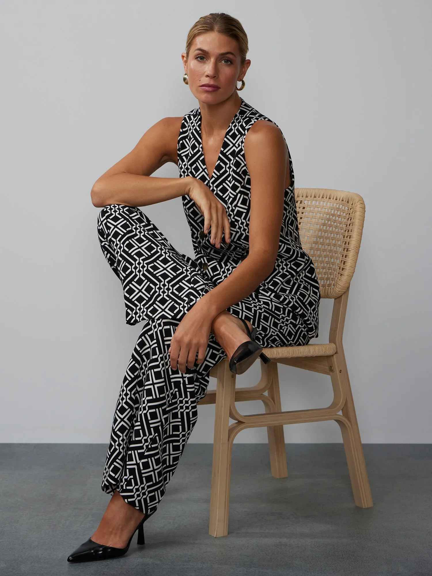 Wide Leg Pleated Pant